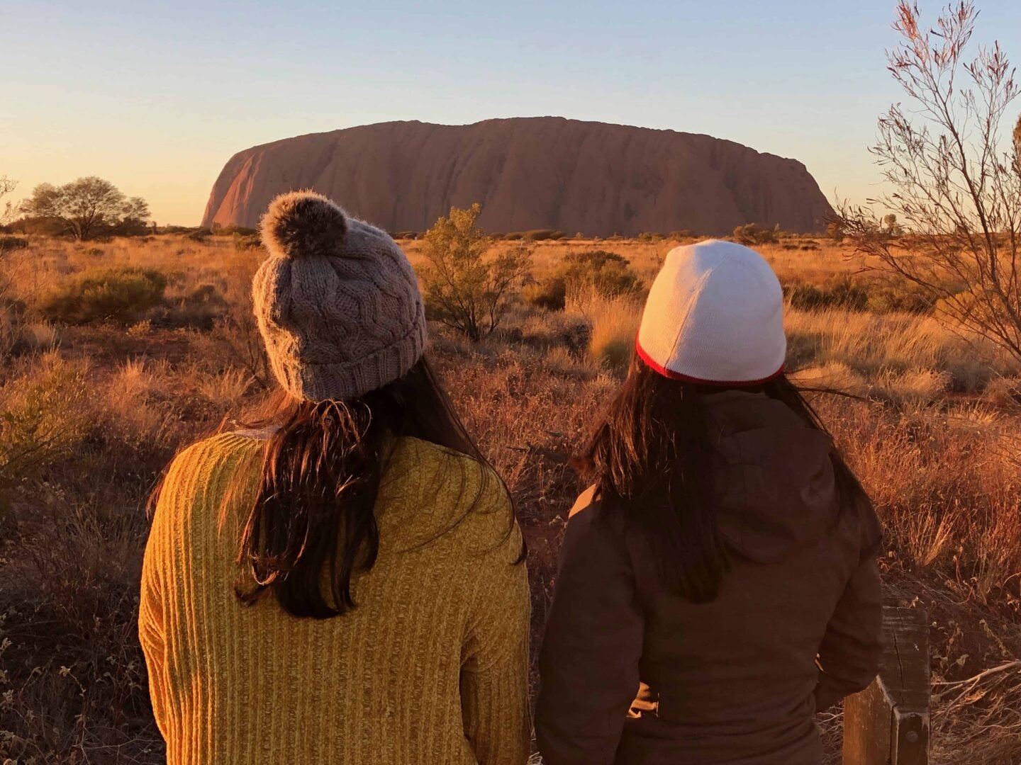 Looking for the perfect tour of Uluru and surroundings? You found it! Find out the best itinerary with the Rock Tours and information about Uluru, Kings Canyon, Kata Tjuta and surroundings. Everything you need to know about the perfect Red Centre itinerary.