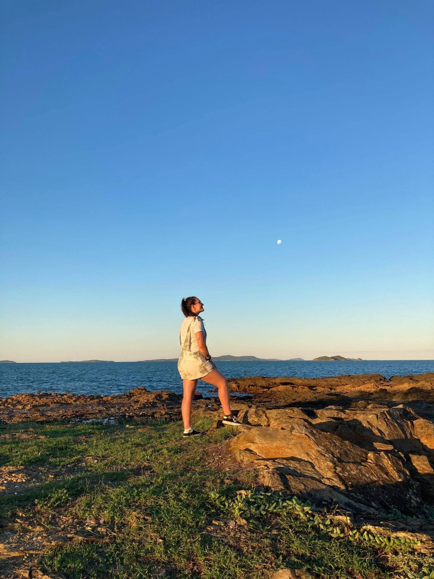 Great Keppel island in Yeppoon being explored while travelling the vanlife journey down the east coast of australia as a solo female traveller