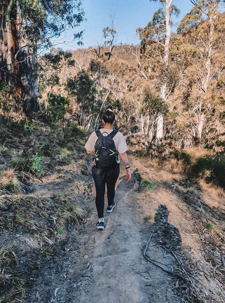 Hiking in Jindabyne as a solo female traveller, hiking in winter in the Australian Alps
